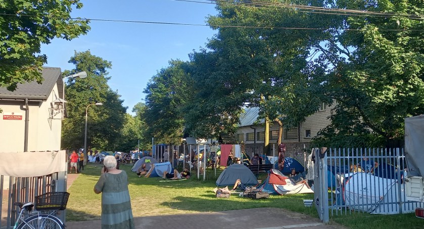 Na zdjęciu: Pielgrzymi w Piotrowicach 