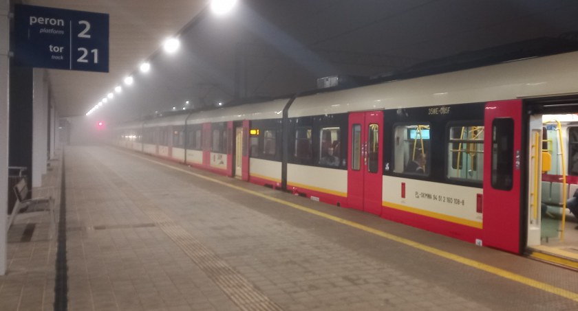 Na zdj. pociąg SKM w Otwocku