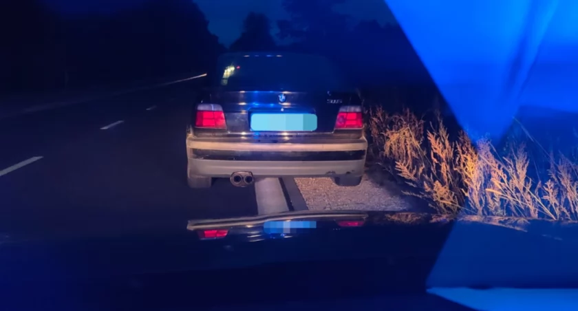BMW, który robił drifty 28-latek miało liczne usterki.  Fot. KPP Otwock
