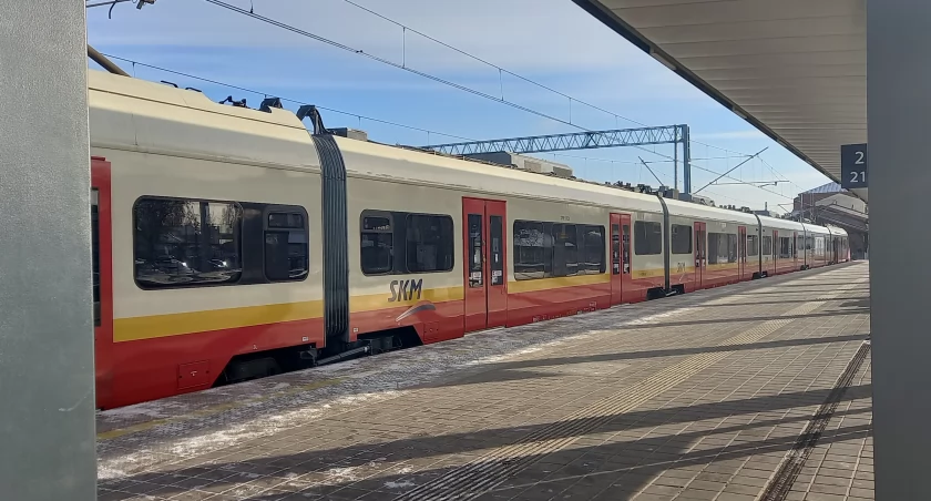 Pociąg SKM na stacji w Otwocku/ zdjęcie ilustracyjne; fot. archiwum