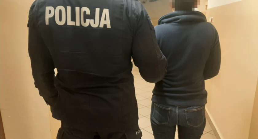 44-letnia obywatelka Ukrainy zatrzymana za udzielanie narkotyków nieletnim. Fot. KPP Otwock
