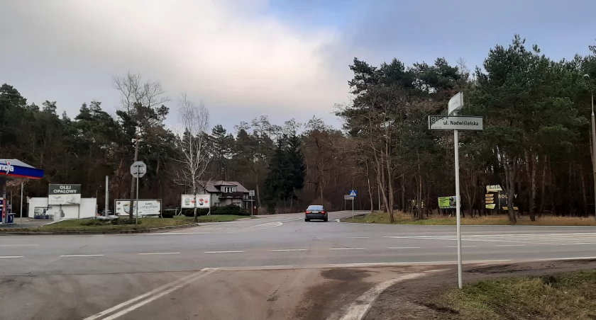 Na zdjęciu zjazd z DW 801 na Otwock