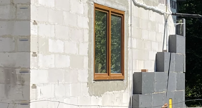Termomodernizacja przy użyciu styropianu to najpowszechniejsza i sprawdzona metoda ocieplenia budynku 