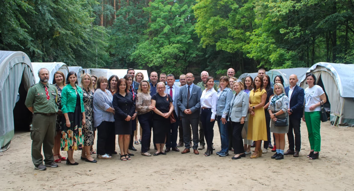 Stowarzyszenia - Fundacje - NGO, Życie wolne uzależnień Mazowiecka Chorągiew prowadzi akcję „Pogodne lato” - zdjęcie, fotografia
