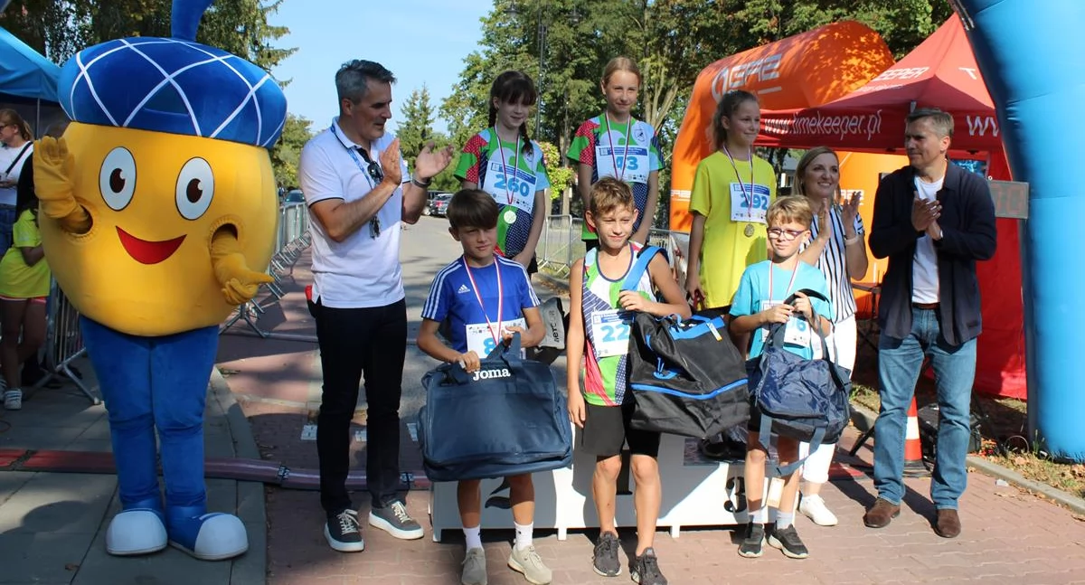 Bieganie, Celestynowski Uliczny sportowe święto Celestynowie - zdjęcie, fotografia