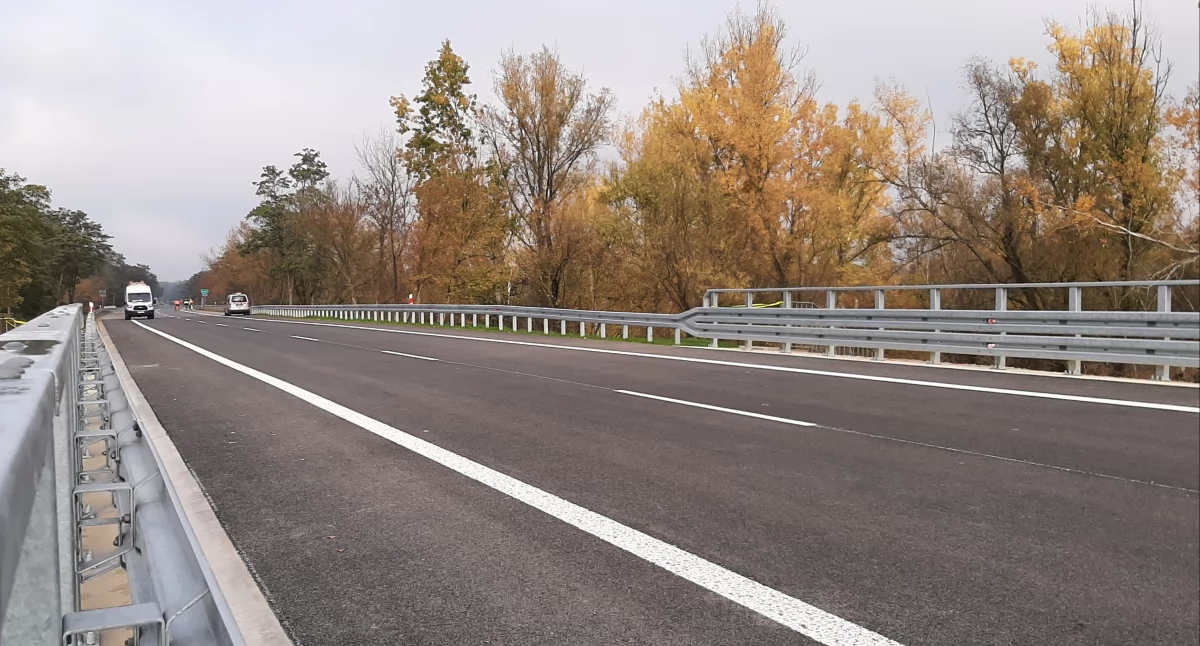 Komunikacja - drogi , Otwarcie budowa nowych mostów zakończona wznowienie ruchu listopada - zdjęcie, fotografia
