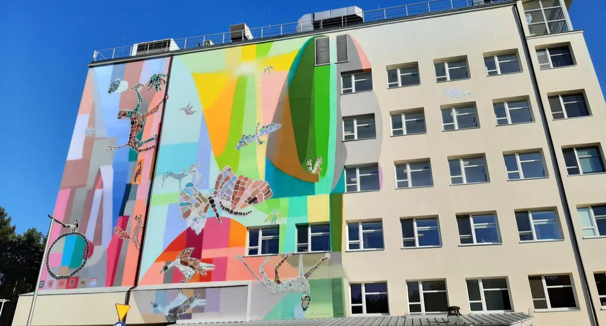 Zdrowie - szpital , Mural szpitalu ortopedycznym Otwocku historią przesłaniem - zdjęcie, fotografia