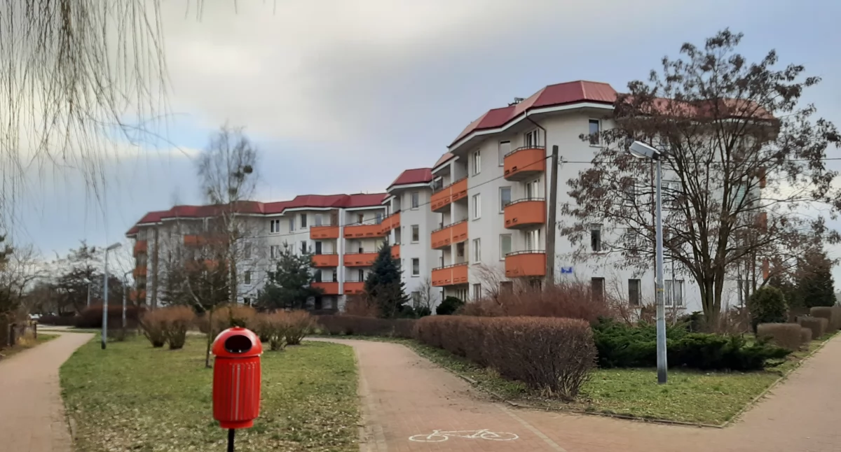 Jedno z osiedli mieszkaniowych w Otwocku. Zdjęcie ilustracyjne