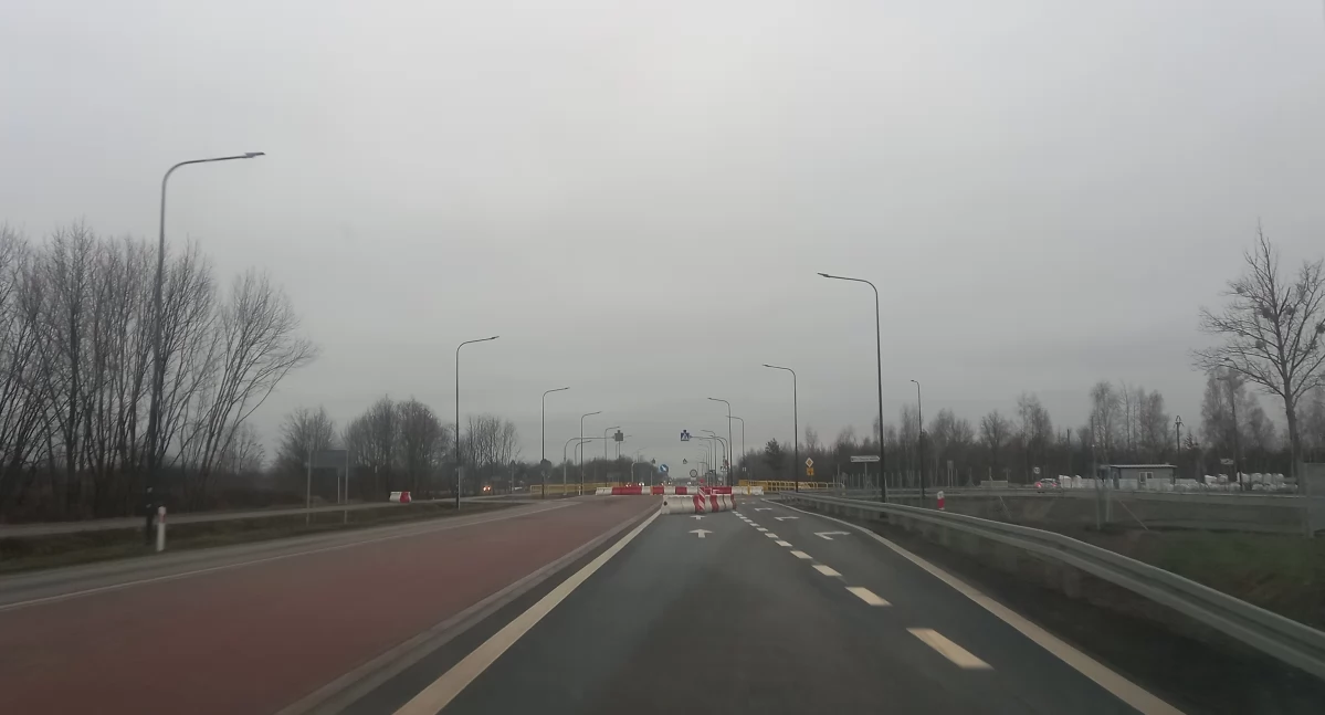 Inwestycje, grudnia DW801 głównej drodze - zdjęcie, fotografia