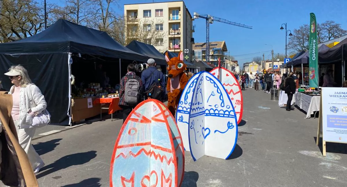 Imprezy - wydarzenia, Jarmark Wielkanocny Otwocku okazja zakupy rozrywkę - zdjęcie, fotografia