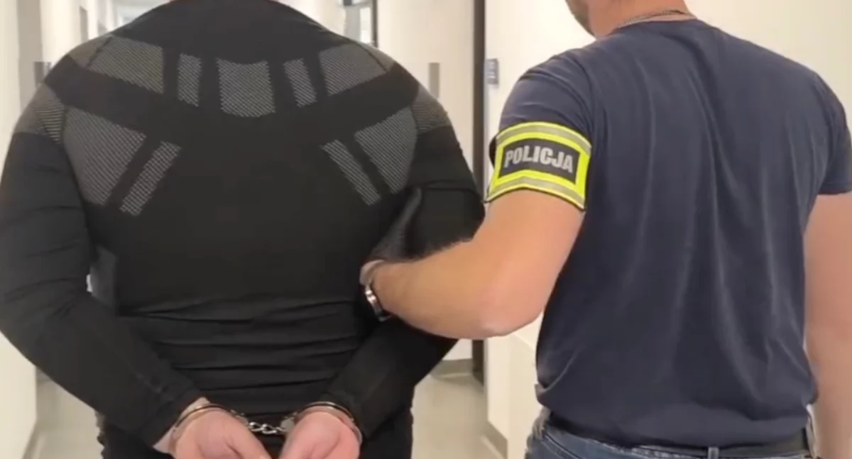 Kronika kryminalna, Agresywny mężczyzna zatrzymany otwockim szpitalu przez policję Groził personelowi demolował recepcję - zdjęcie, fotografia