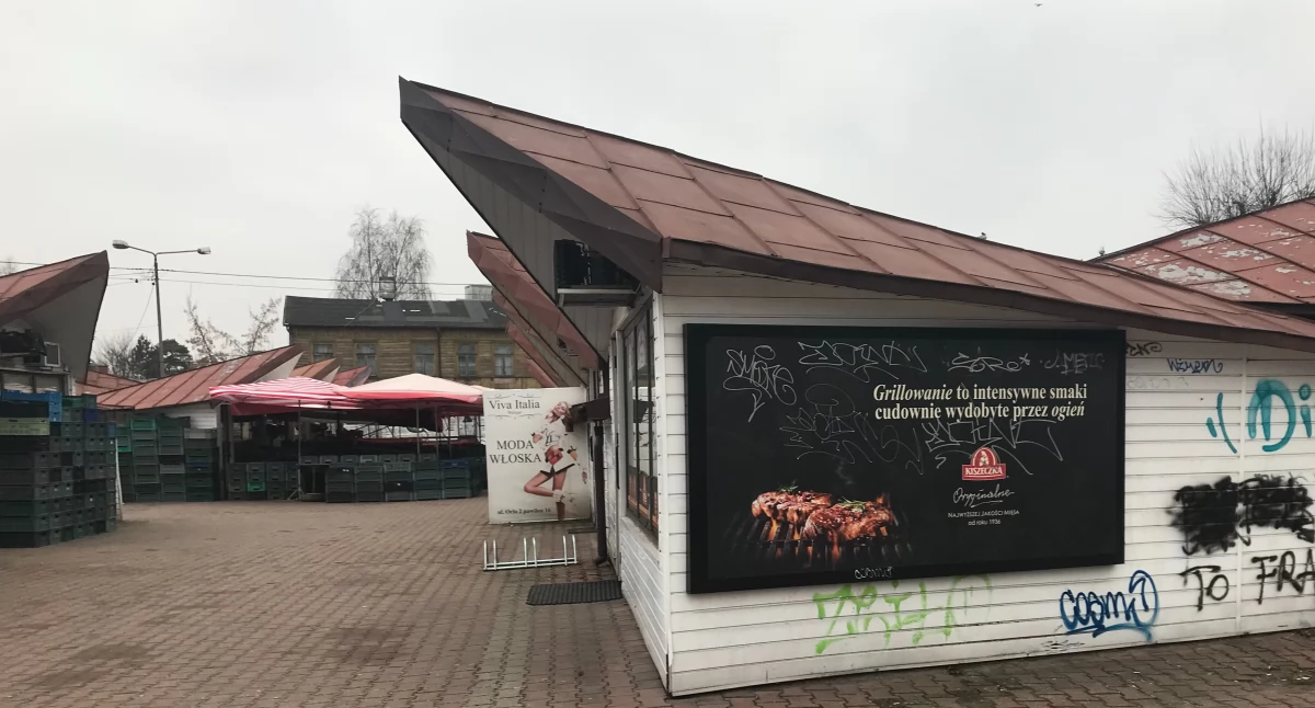 To już naprawdę koniec budek handlowych przy Orlej w Otwocku. Wkrótce zaczyna się rozbiórka. Fot. archiwum