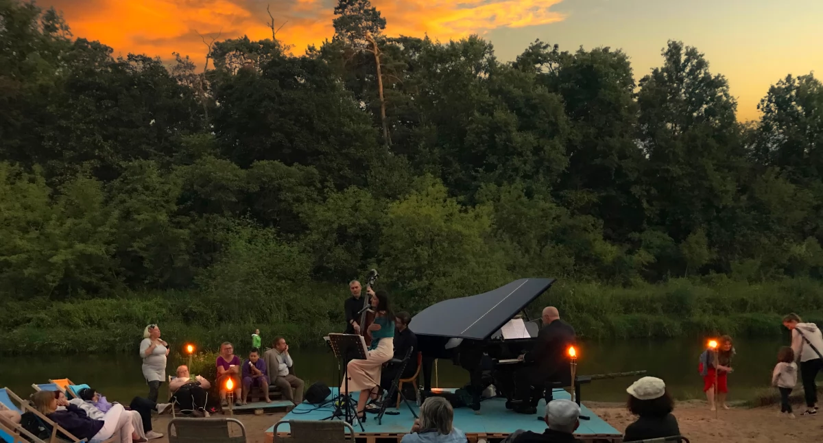 Festiwal Membrana odbywa się na plaży 