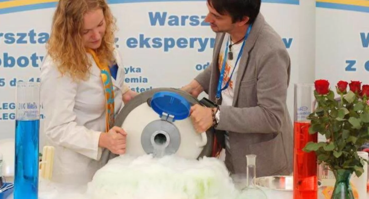 Imprezy - wydarzenia, „Wściekły ciekły azot” nauka która zamarza… wrażenia! - zdjęcie, fotografia