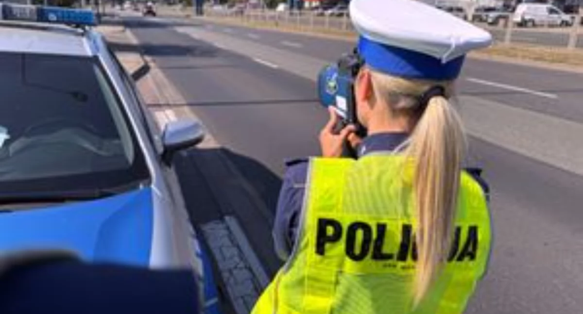 Komunikaty policji, Zwolnij zanim będzie późno! Bezpieczny powrót zaczyna Ciebie - zdjęcie, fotografia