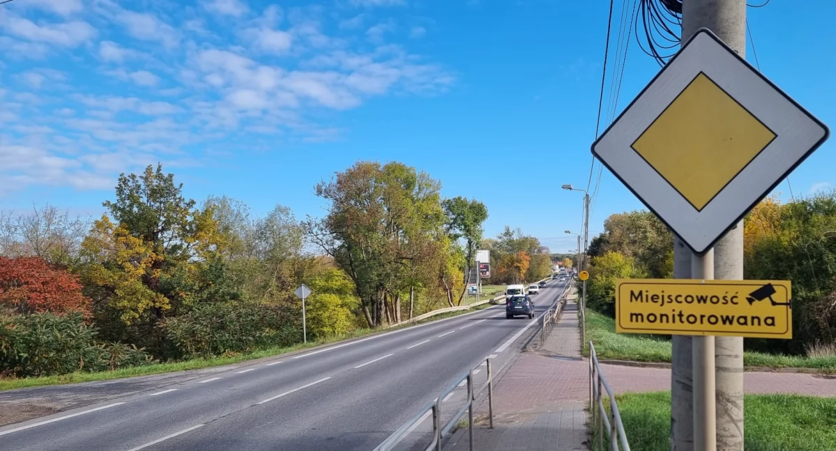 Oznaczenia monitoringu wizyjnego w Kołbieli. Fot. UG Kołbiel