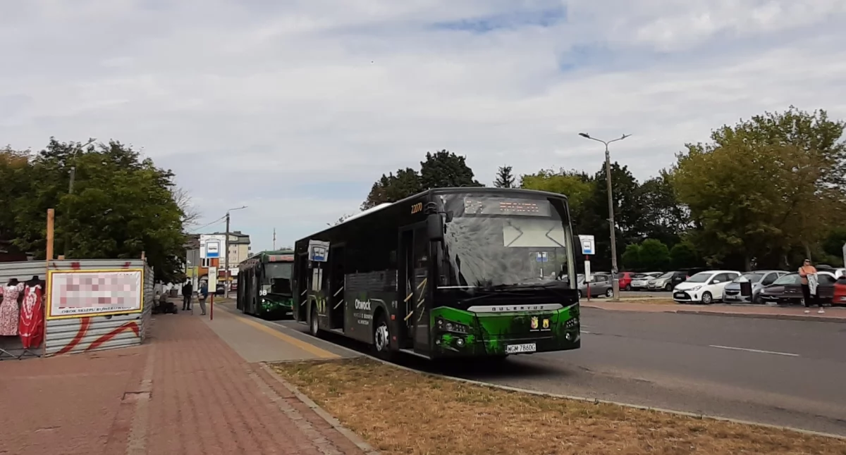 Autobus A1 kursujący na trasie Otwock - Rzakta. Fot. archiwum