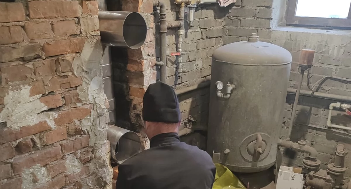 Dostosowanie komina to konieczny element przy wymianie kotła na piec na pellet