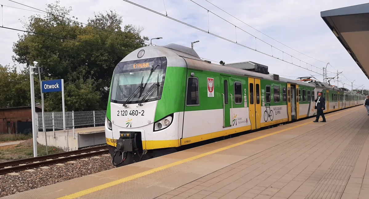 Pociąg KM na stacji w Otwocku. Fot. archiwum