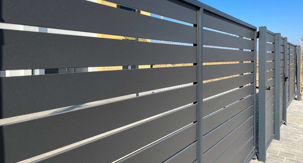 Tekst sponsorowany, Poradnik wybrać ogrodzenie panelowe Grodzisku Mazowieckim - zdjęcie, fotografia