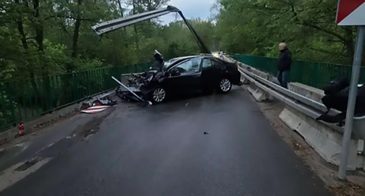 Wypadek w Otwocku Mlądzu. Fot przesłane przez Czytelnika