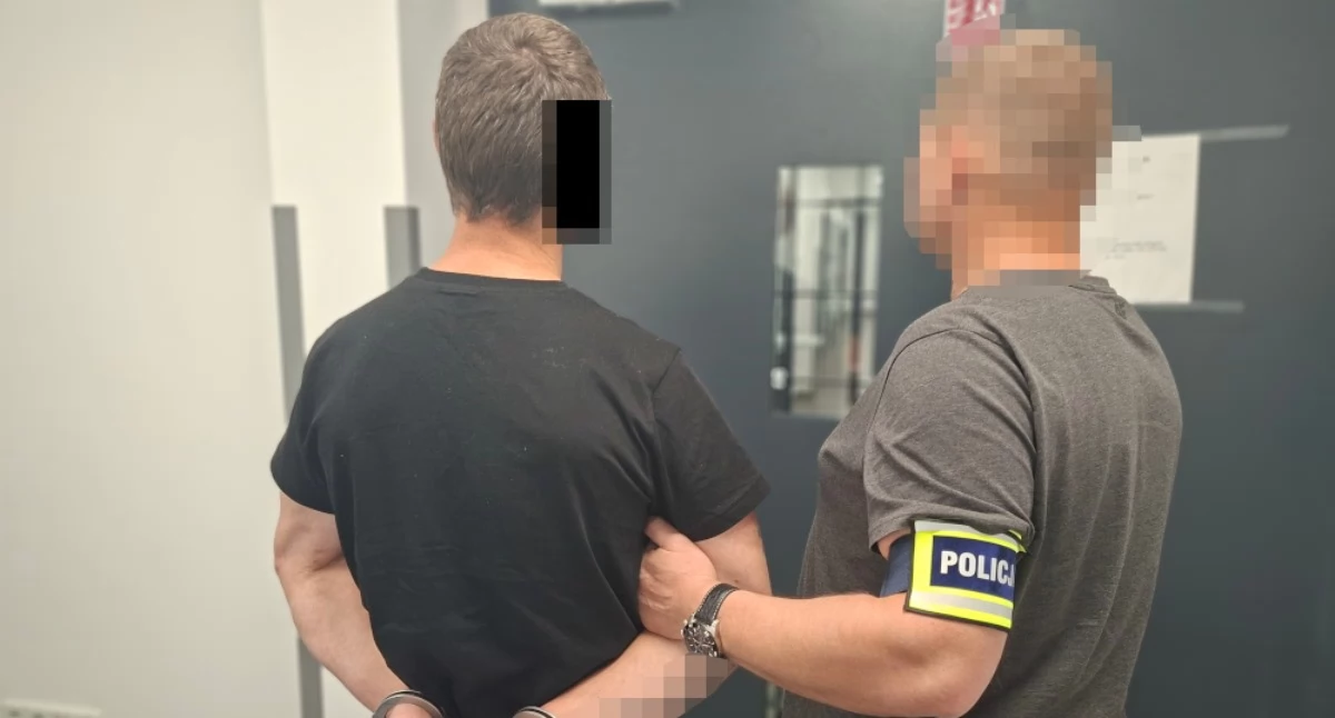 Zatrzymany, agresywny 27-latek trafił do aresztu. Fot. KPP Otwock