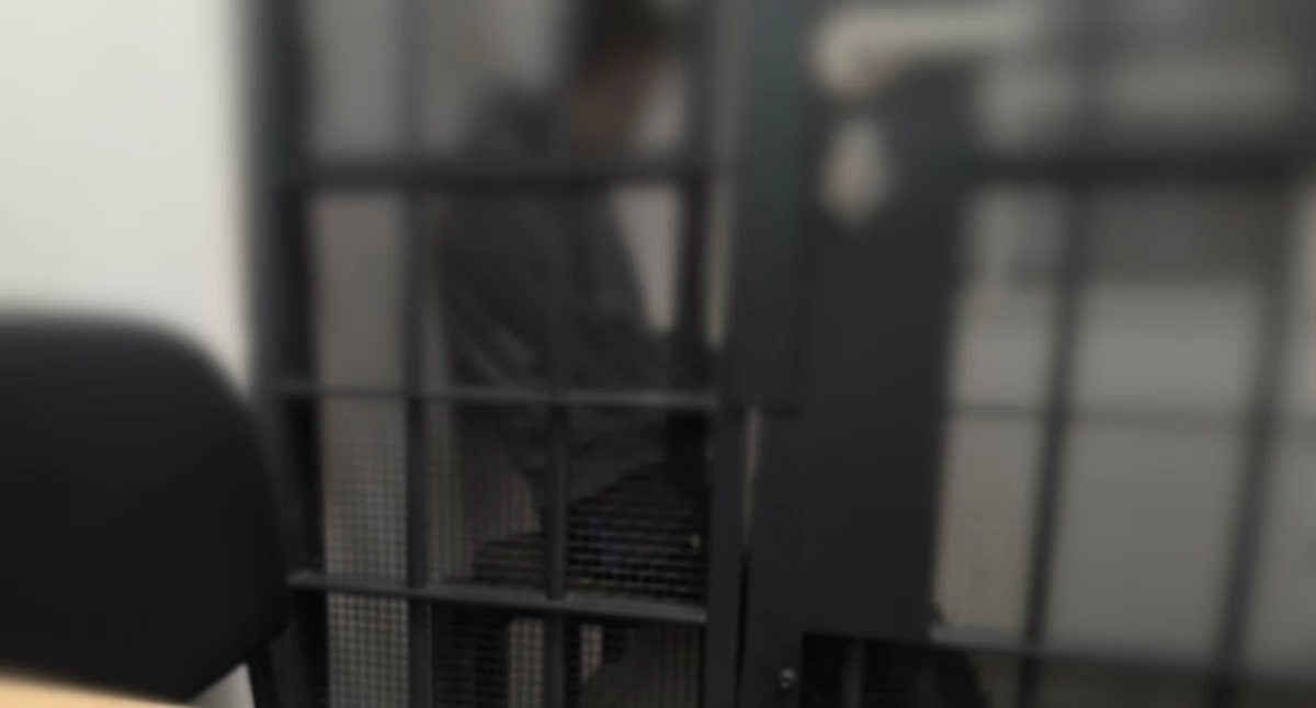 Zatrzymany za fałszywy alarm bombowy  45-latek w policyjnej celi. Fot. KPP Otwock