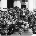 Pogrzeb Kazimierza Dłuskiego w Warszawie w 1930 r.