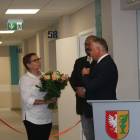 Cezary Łukaszewski, starosta otwocki dziękuje dr Annie Guzik 