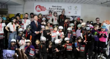 Szybkie zakręty, wielkie zwycięstwa: podsumowanie pierwszej edycji Polish Skate Cross League w naszej społeczności