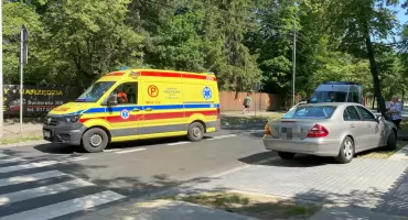 Otwock. Dziewczynka na e-hulajnodze potrącona na przejściu dla pieszych