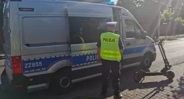 Elektryczne hulajnogi pod lupą otwockiej policji – kontrole, mandaty i edukacja dla bezpieczeństwa na drogach