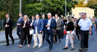 Marsz pamięci i modlitwy w Otwocku upamiętnił ofiary zagłady żydowskich gett