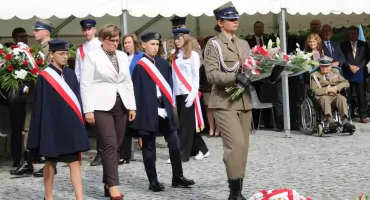 Celestynów pamięta o leśnikach pomordowanych na Wschodzie – uroczystość przy pomniku „Golgota leśników polskich”