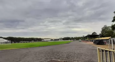 Nowy stadion w Otwocku – miasto otrzymało 45,5 mln zł na budowę nowoczesnego kompleksu sportowego