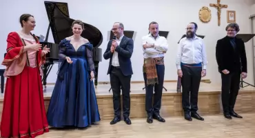 Koncert „Moniuszko” w Karczewie zachwycił publiczność finałem Międzypokoleniowych Spotkań Muzycznych