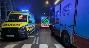 Podejrzenie zatrucia czadem w Karczewie. Strażacy przypominają: czujka może uratować życie