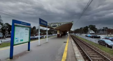 Budowa 4-torowej linii Wawer–Otwock. Duże zmiany w ruchu pociągów i na drogach od marca