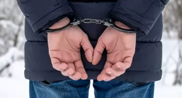 Pięciu poszukiwanych wpadło jednego dnia. Skuteczne działania policji w powiecie otwockim