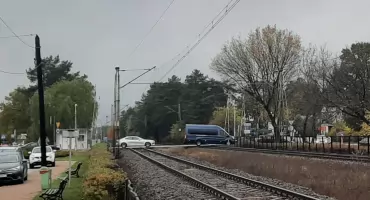 Utrudnienia w Józefowie przez budowę linii Wawer-Otwock. Zamknięcia ulic i zmiany w ruchu