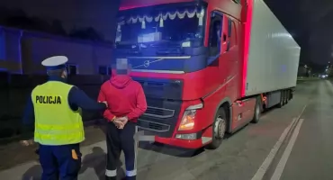 Kierowca 40-tonowej ciężarówki pod wpływem narkotyków zatrzymany w Józefowie