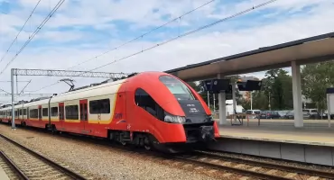 Utrudnienia na linii Wawer–Otwock. Autobusy zastępcze, zmiany w rozkładzie i honorowanie biletów (12–26 kwietnia)