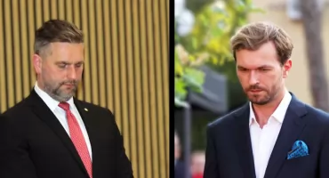 Rada Powiatu Otwockiego zaskarży decyzję wojewody. Rojek z pomocą prawną powiatu, Walo broni się sam