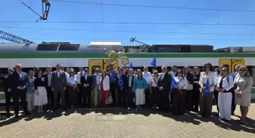 35 nowych FLIRT-ów wyjedzie na Mazowsze. Skorzystają też pasażerowie z Otwocka 