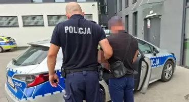 Poszukiwany listem gończym wpadł w Otwocku. Zdradziła go nerwowa reakcja partnerki