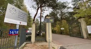 ECZ Otwock ogranicza programy lekowe. Pacjenci onkologiczni odsyłani do Warszawy